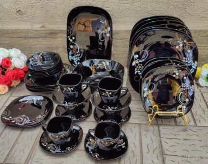 38pcs black flowered dinner set